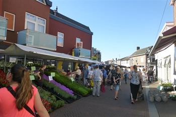 Karolingenmarkt + Rommelmarkt