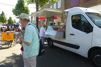 Karolingenmarkt + Rommelmarkt